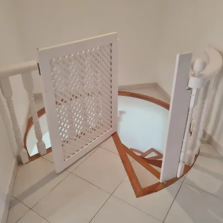 La Siesta アパート *